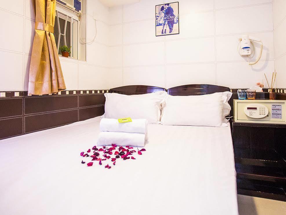 Happy Bee Hostel Гонконг Экстерьер фото