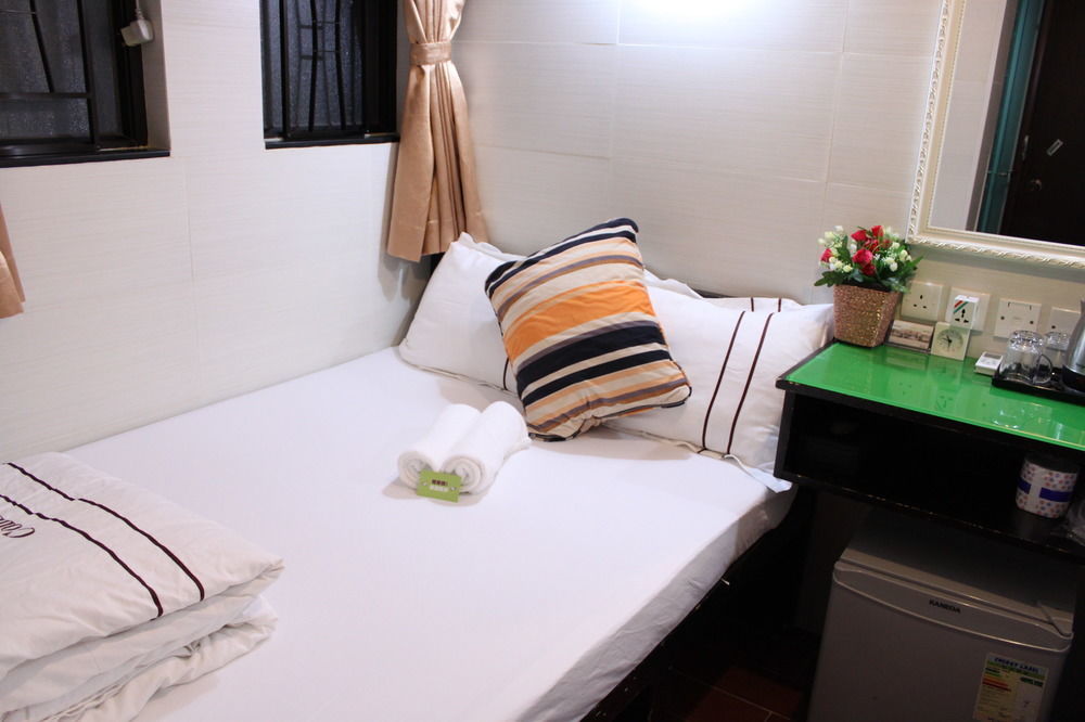 Happy Bee Hostel Гонконг Экстерьер фото